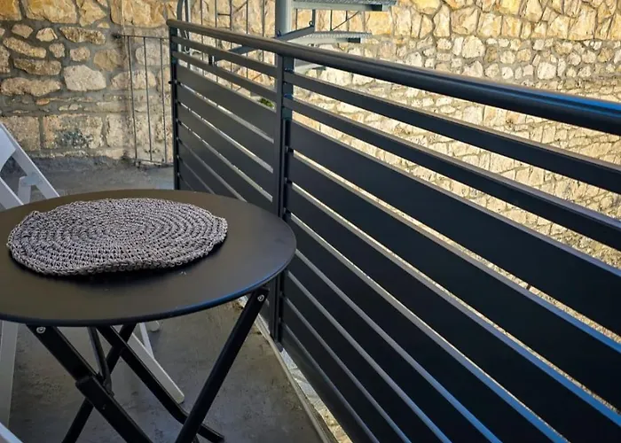 Private Bedroom With Bathroom 2* Baška Voda